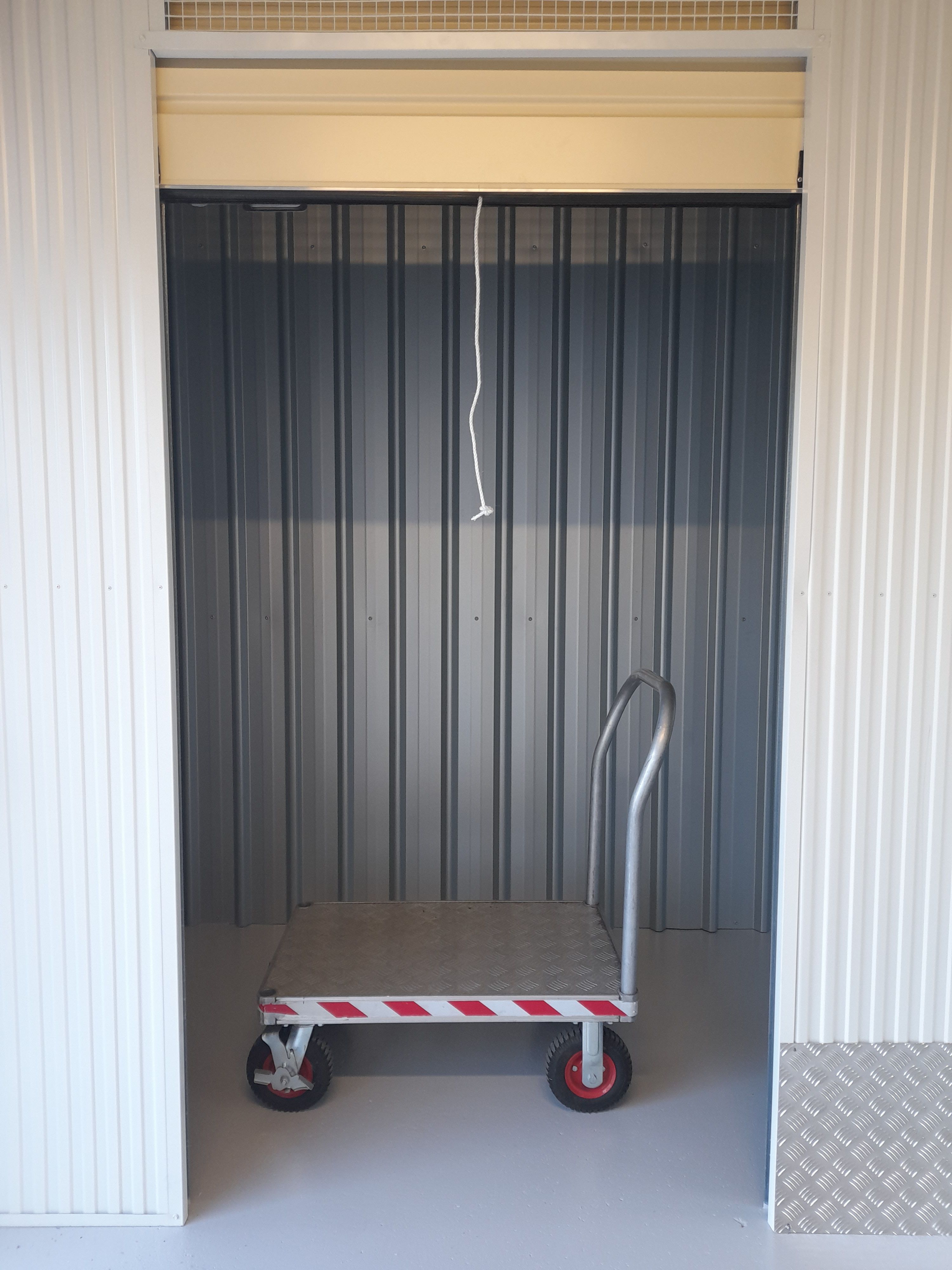3 x 1.5m Unit